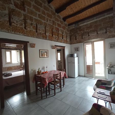 Zyz Apartments - sotto il Bastione dello Spasimo Palermo Esterno foto