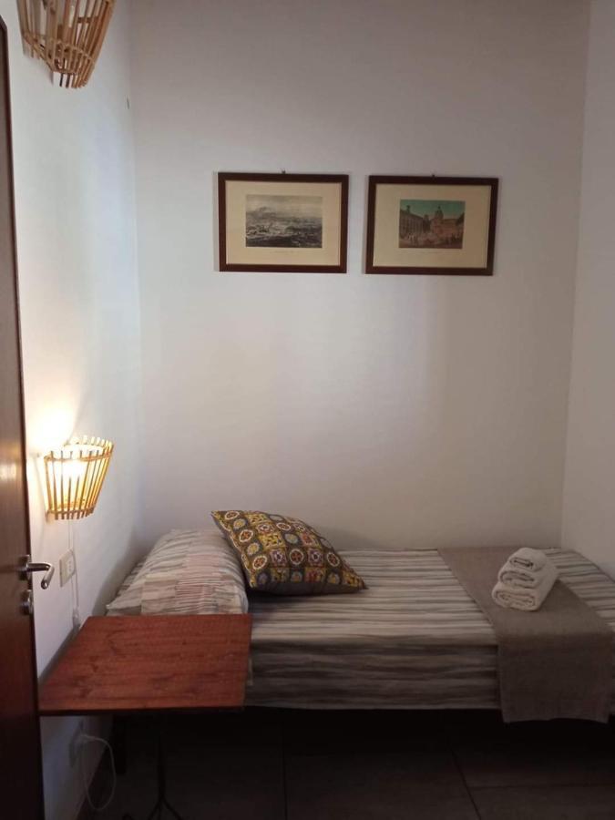 Zyz Apartments - sotto il Bastione dello Spasimo Palermo Esterno foto